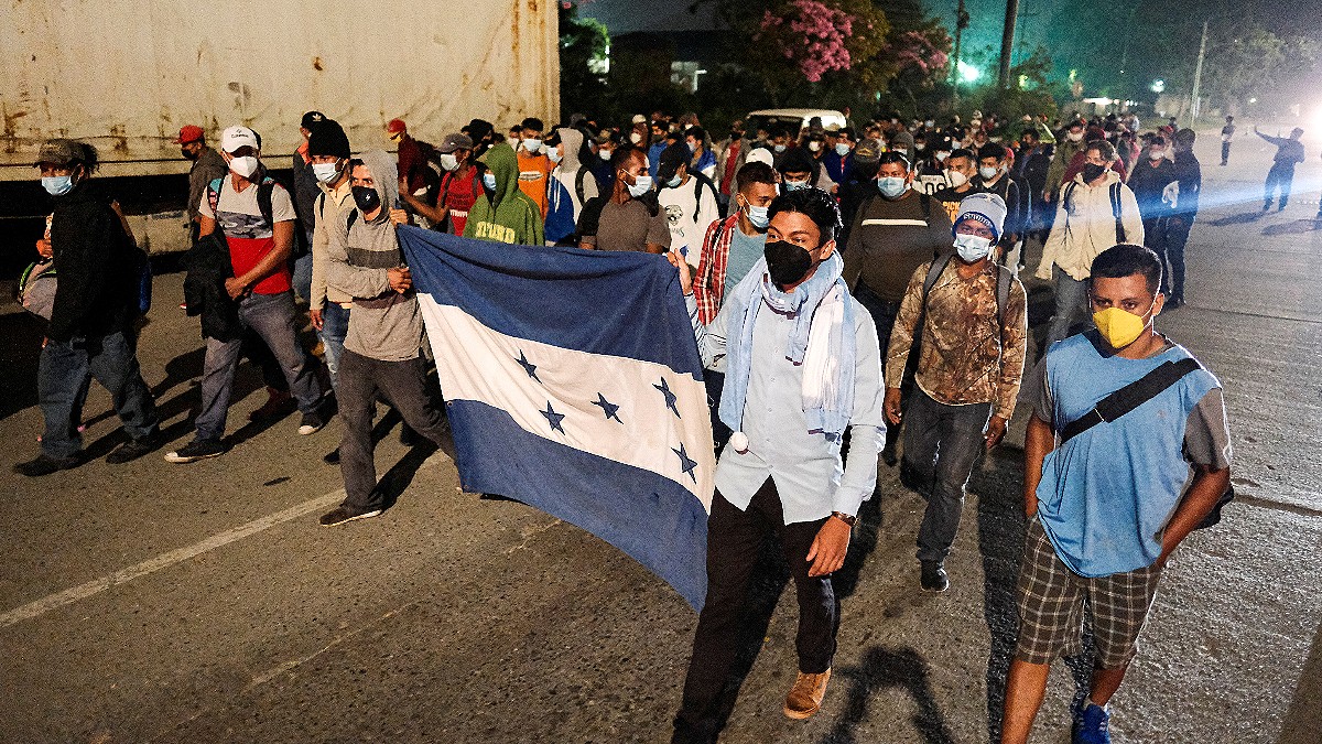 Marchan hacia M xico dos caravanas de hondure os Sin Censura